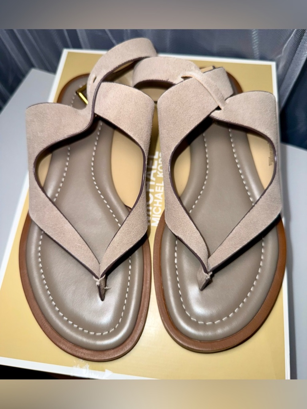 Michael Kors birch Irene Sandals 7 - Picture 10 of 14